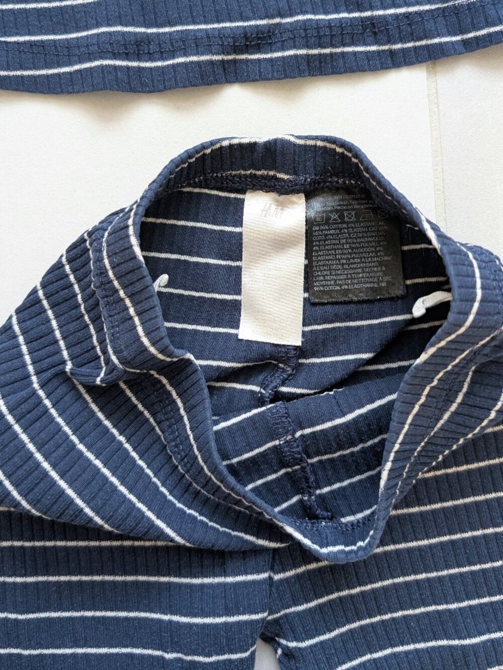 (4/$20) H&M - Ribbed Cotton Set - Picture 7 of 10